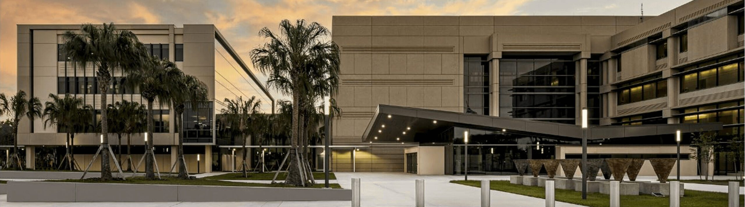 home-hero-section Pinellas County Justice Center courthouse in Clearwater, Florida